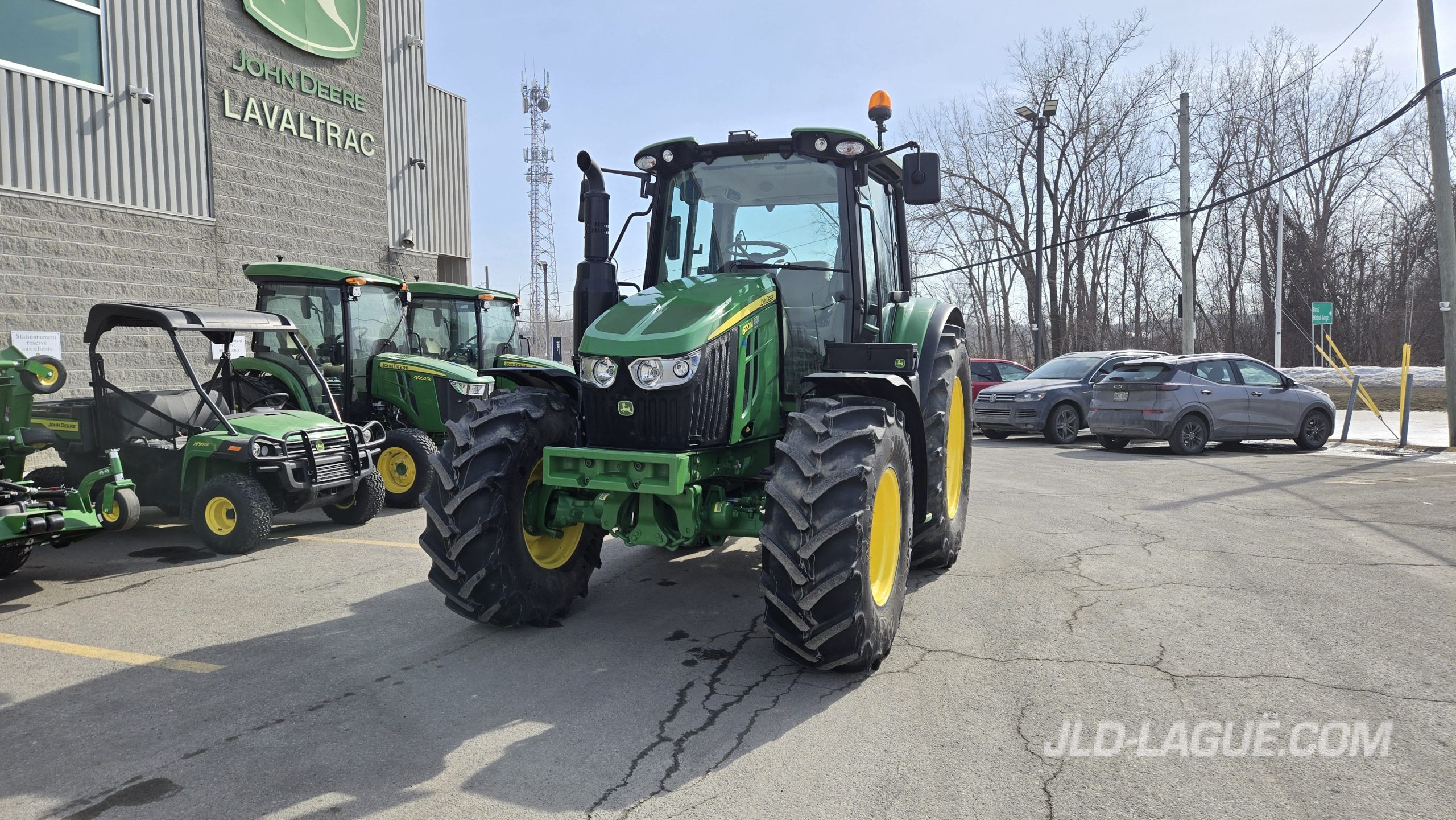 JD 6120M IVT 4X4 CAB TLS,