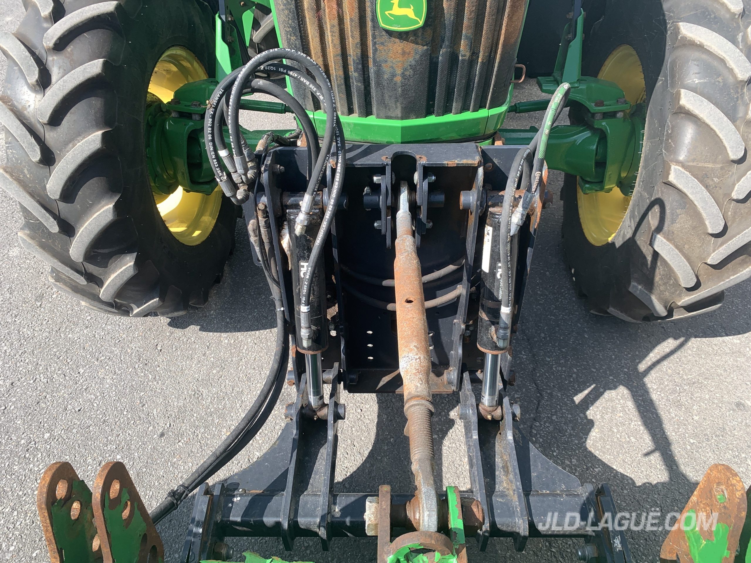 JD 5090M 4X4 CAB +KIT