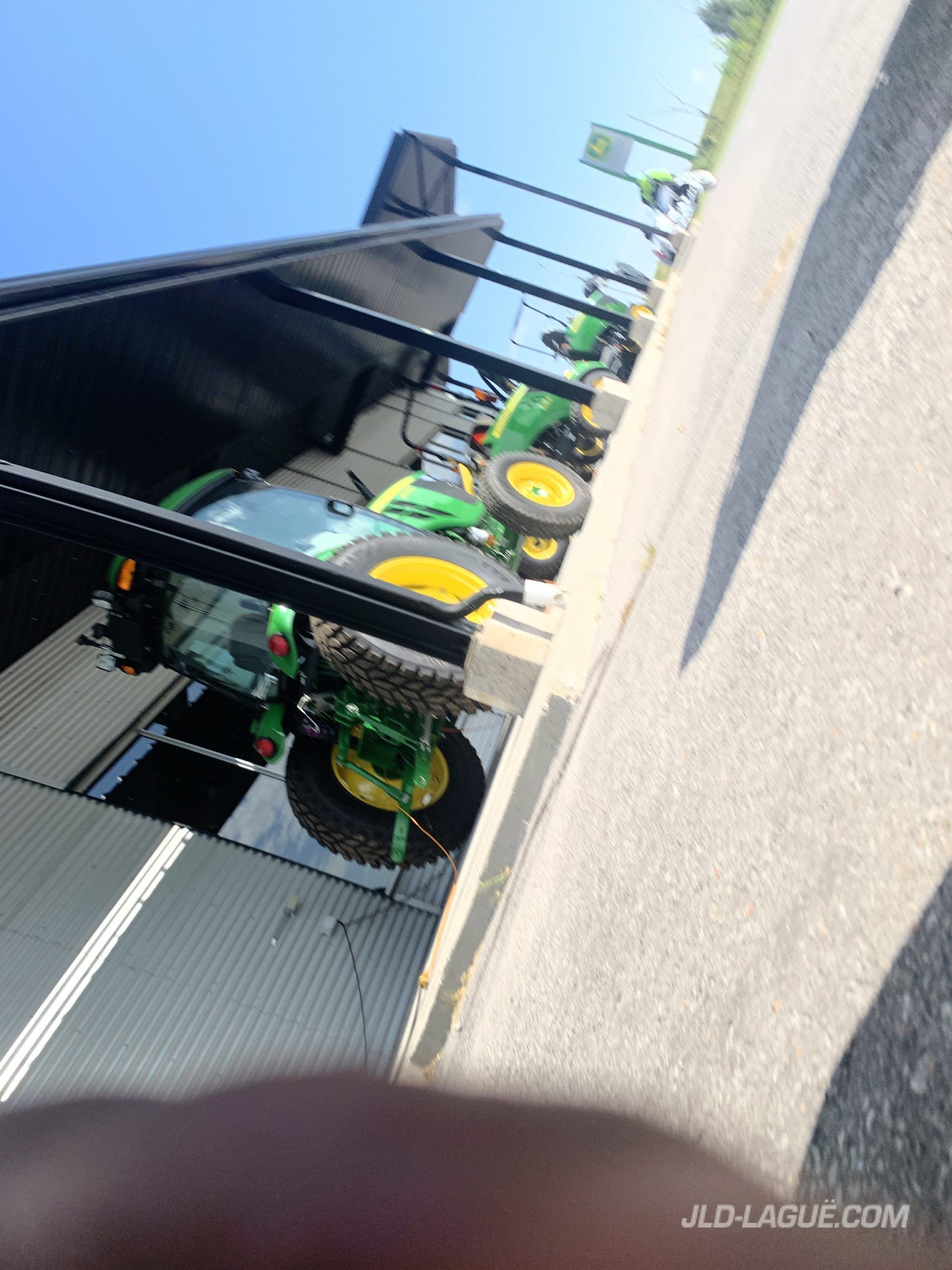 JD 5090M 4X4 CAB +KIT