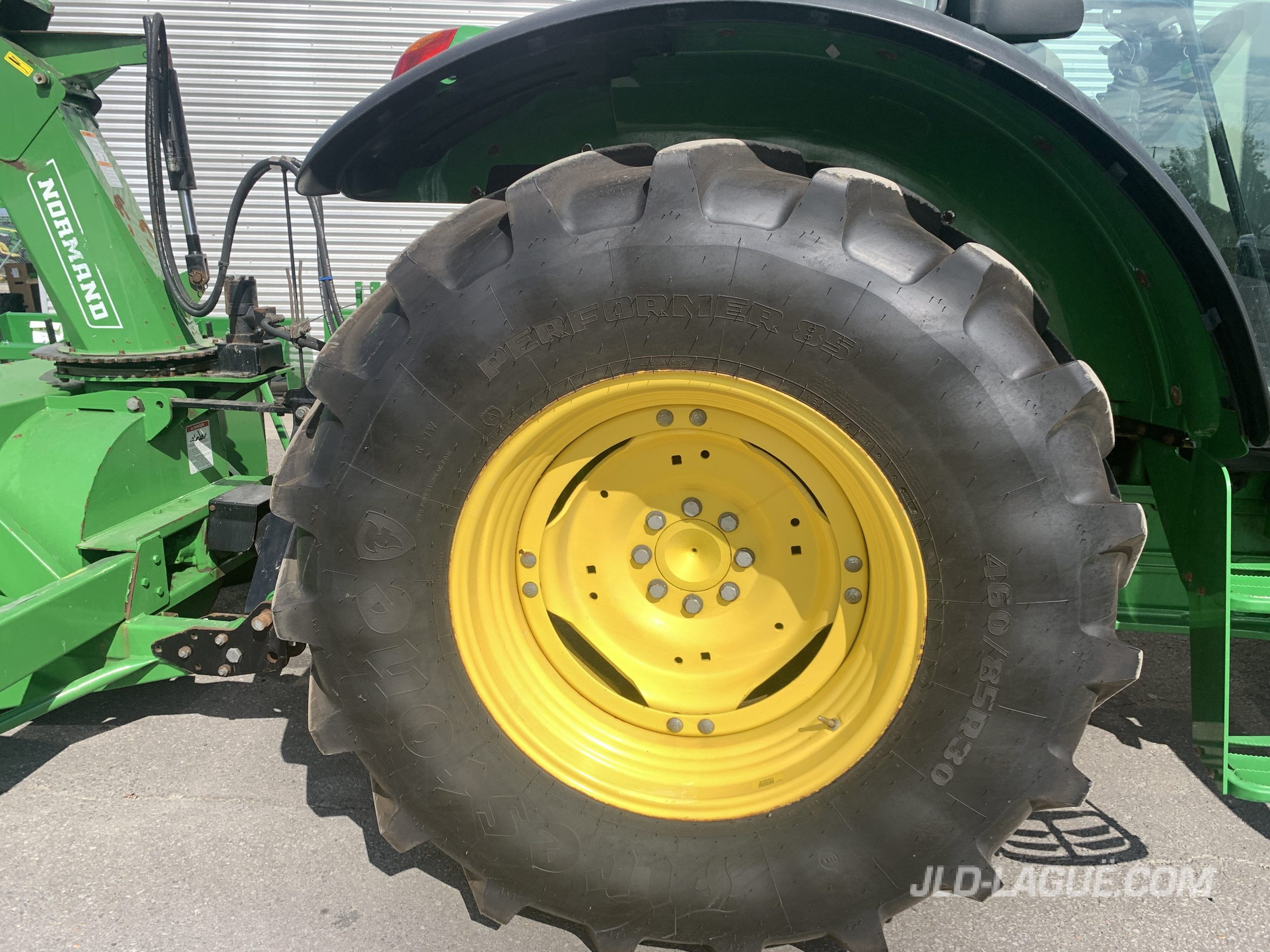 JD 5090M 4X4 CAB +KIT