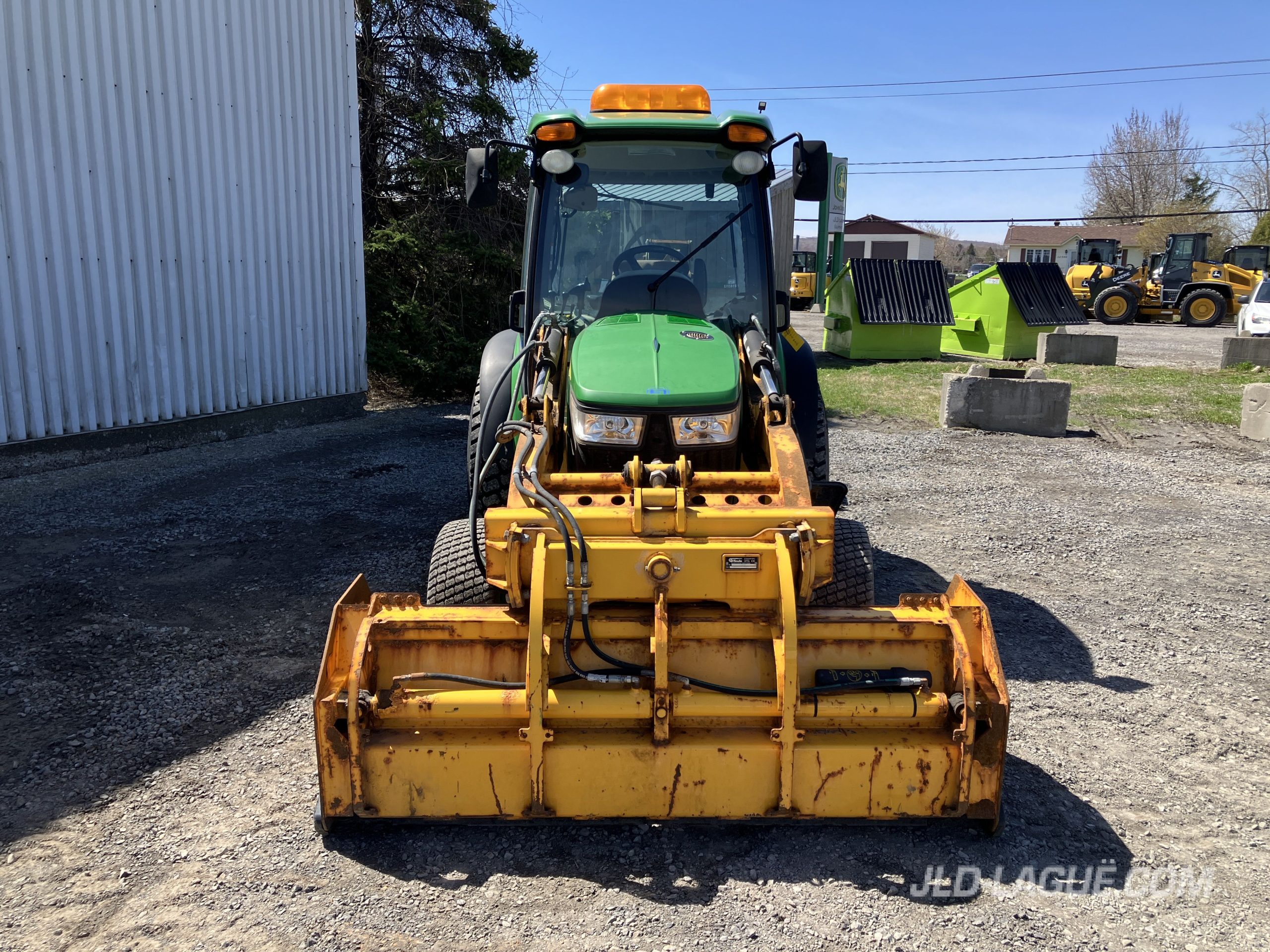 JD 4066R 4X4 CAB + KIT