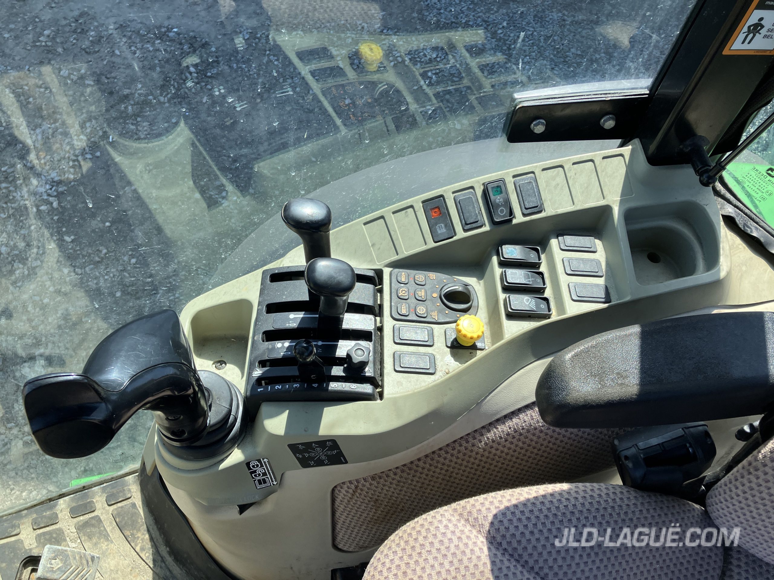 JD 4066R 4X4 CAB + KIT