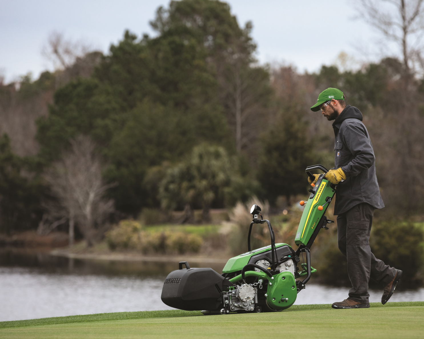 Tondeuses de verts à main